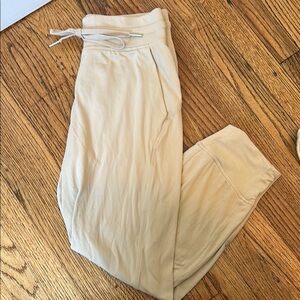 Lululemon Ready to Rulu cropped jogger-Beige, size 4